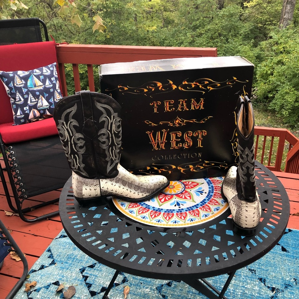 Western cowboy boots